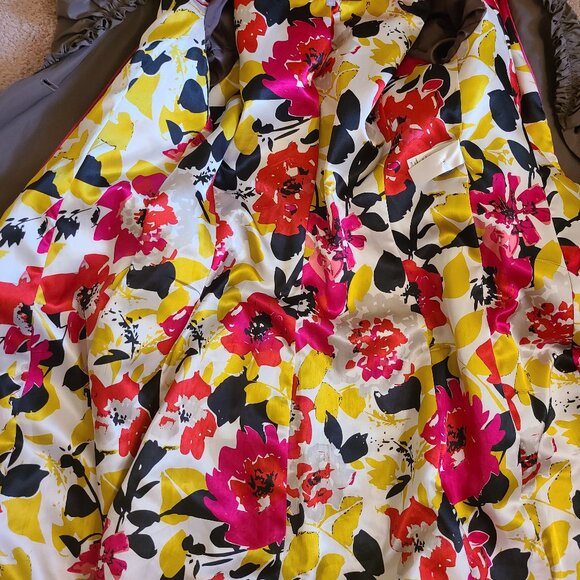 per una Ruffled Collar & Bell Sleeve Belted Coat - Picture 9 of 12